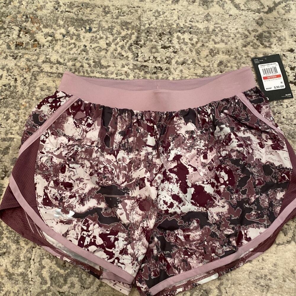 Under Armor Shorts Women's XS Purple‎ 2.0 Running Active Outdoor Athleisure